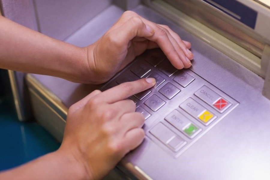 Tips Menjaga Kerahasiaan PIN ATM
